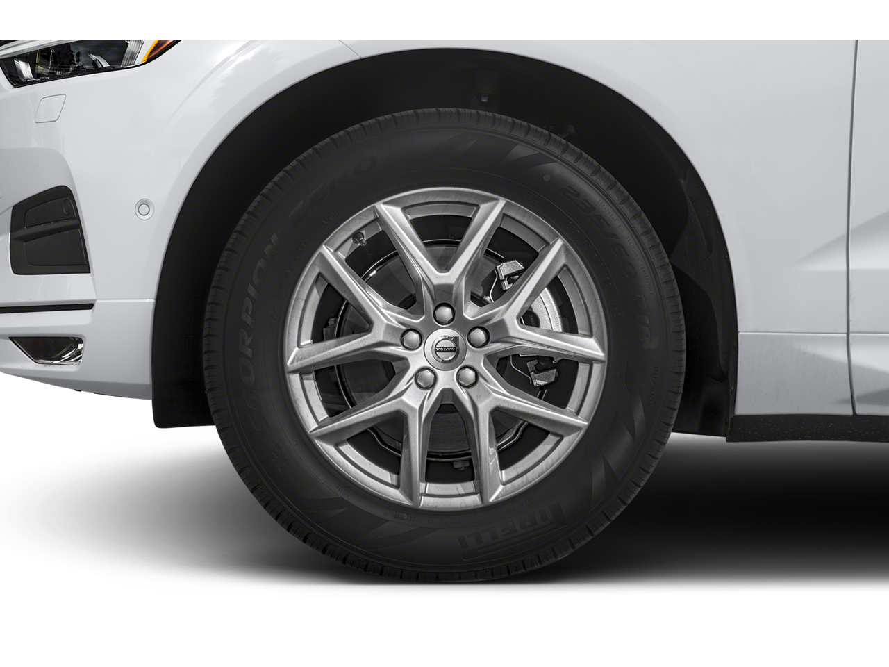 2019 Volvo XC60 T5 Momentum photo 3