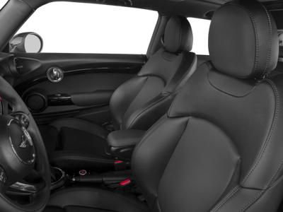 2018 MINI HARDTOP 2 DOOR Base