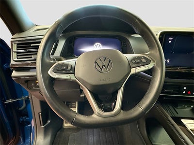 2025 Volkswagen Atlas Cross Sport 2.0T SEL Premium R-Line