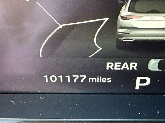 2022 Mitsubishi Outlander SE