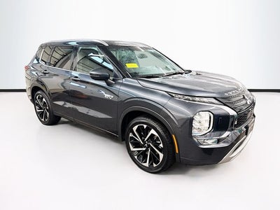 2025 Mitsubishi Outlander PHEV Base