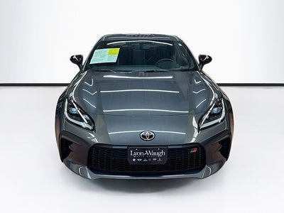 2025 Toyota GR86 Premium