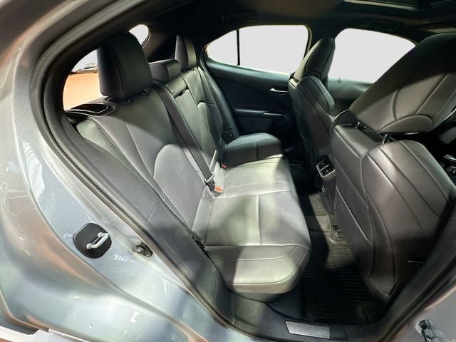 2023 Lexus UX 250h F SPORT Handling
