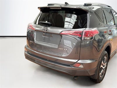 2017 Toyota RAV4 LE