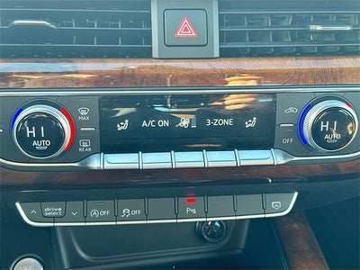 2017 Audi A4 2.0T Prestige quattro