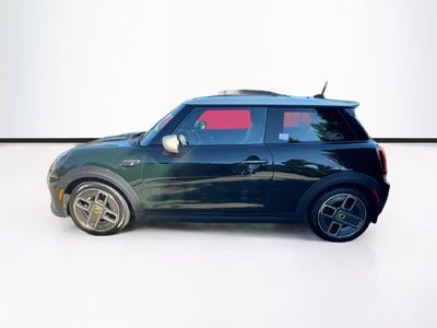 2024 MINI HARDTOP 2 DOOR Iconic