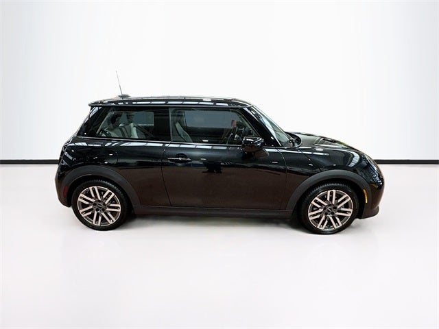 2025 MINI Cooper Cooper