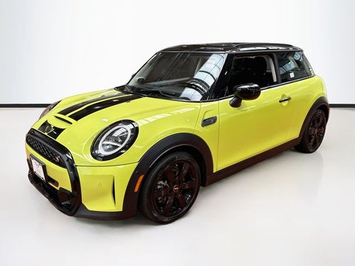 2024 MINI HARDTOP 2 DOOR Signature