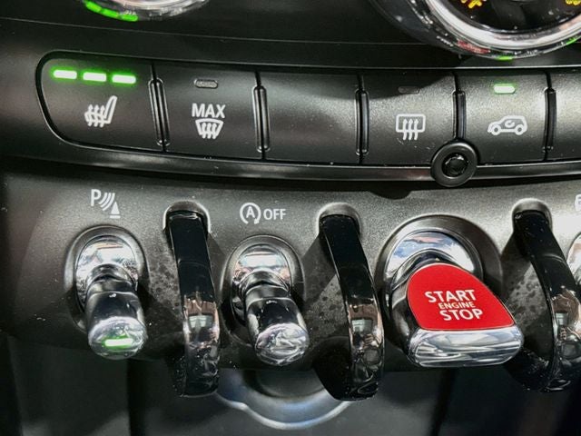 2024 MINI HARDTOP 2 DOOR Signature