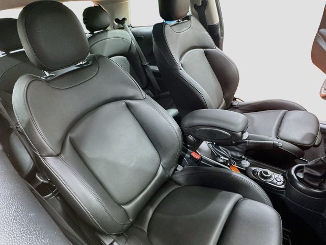 2024 MINI HARDTOP 2 DOOR Signature