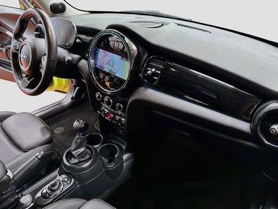 2024 MINI HARDTOP 2 DOOR Signature