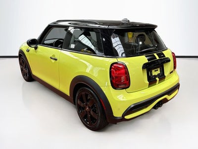 2024 MINI HARDTOP 2 DOOR Signature