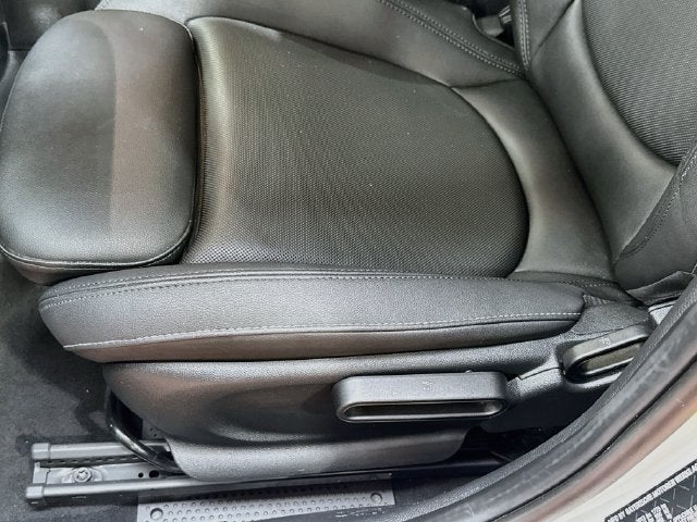 2024 MINI HARDTOP 4 DOOR Signature