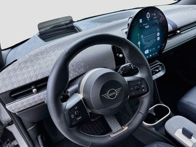 2025 MINI HARDTOP 4 DOOR Signature Plus