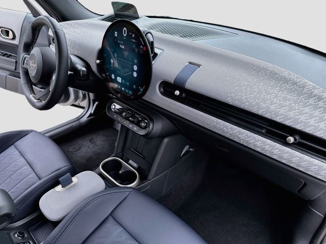 2025 MINI HARDTOP 4 DOOR Signature Plus