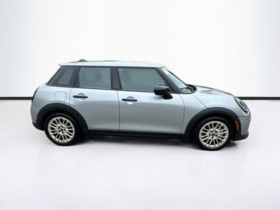 2025 MINI HARDTOP 4 DOOR Signature Plus