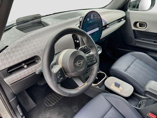 2025 MINI HARDTOP 4 DOOR Signature Plus