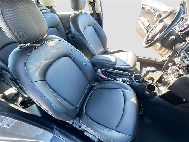 2019 MINI Cooper Cooper