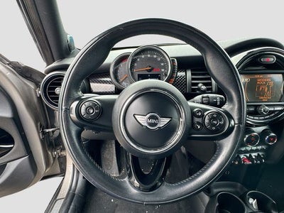 2016 MINI Cooper S Base