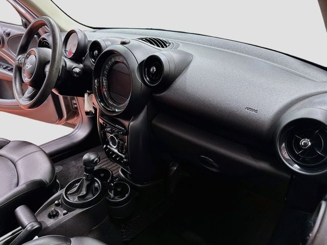 2015 MINI COUNTRYMAN Base