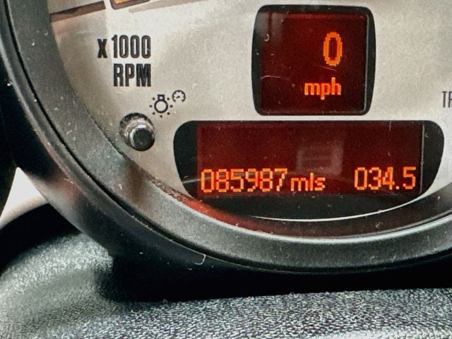 2011 MINI CONVERTIBLE Base