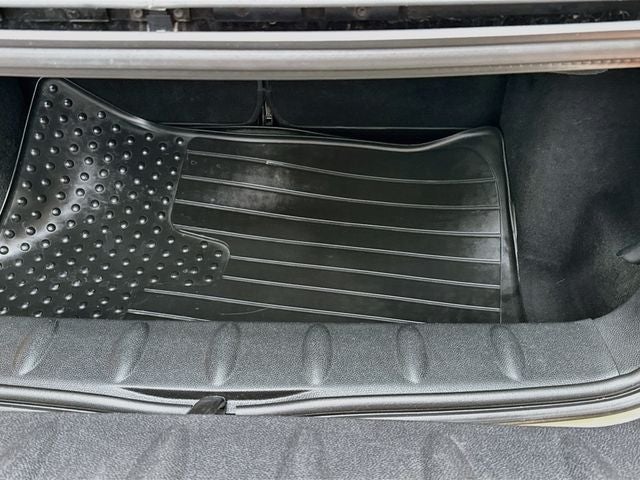 2011 MINI CONVERTIBLE Base