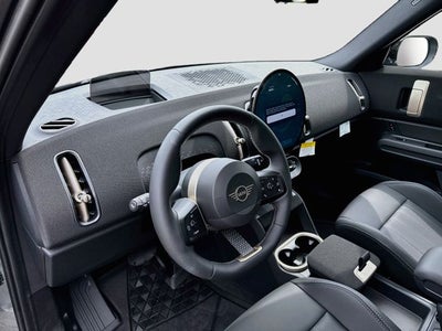 2027 MINI COUNTRYMAN SIGNATURE PLUS