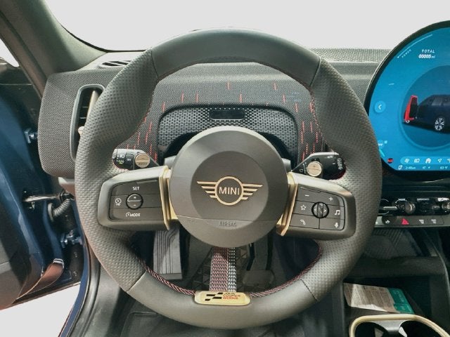 2027 MINI COUNTRYMAN ICONIC