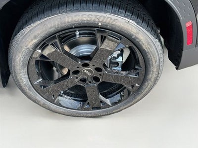 2027 MINI COUNTRYMAN ICONIC