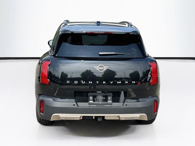 2027 MINI COUNTRYMAN ICONIC