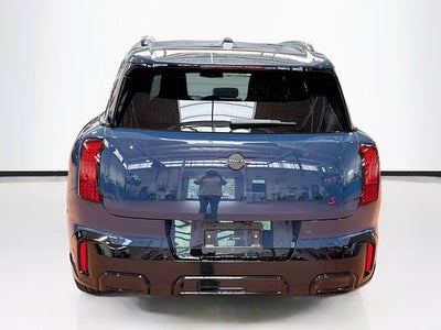 2027 MINI COUNTRYMAN ICONIC