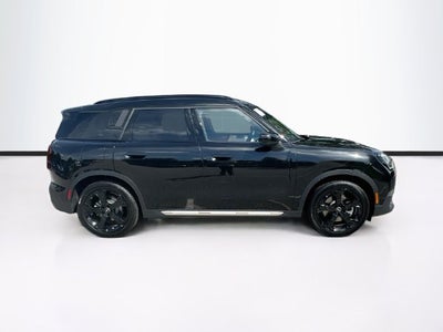 2025 MINI Cooper Countryman SE