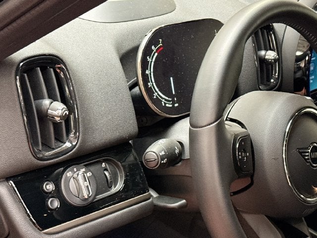 2023 MINI COUNTRYMAN Iconic