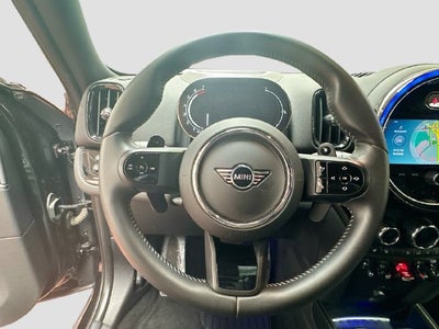 2023 MINI COUNTRYMAN Iconic