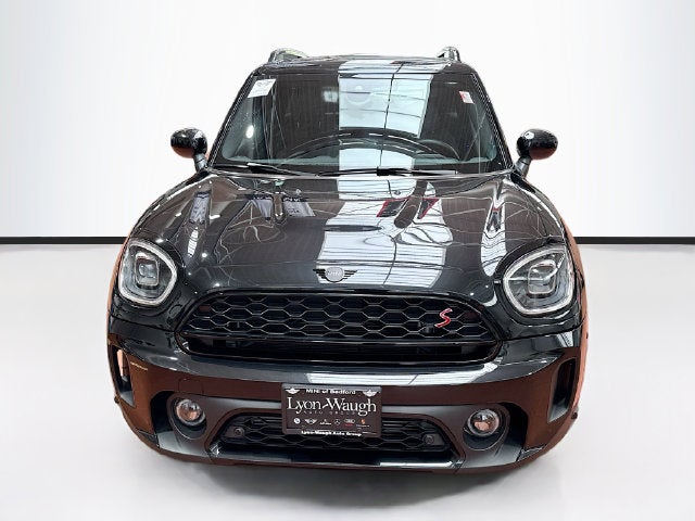 2023 MINI COUNTRYMAN Iconic