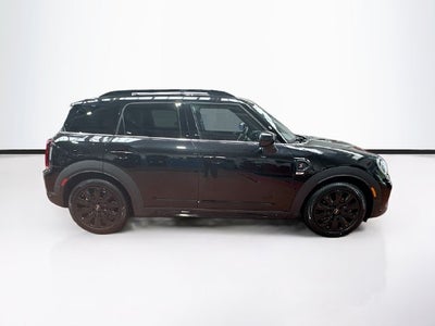 2023 MINI COUNTRYMAN Iconic