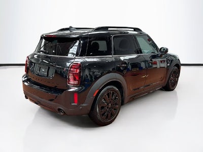 2023 MINI COUNTRYMAN Iconic