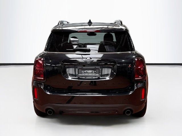 2023 MINI COUNTRYMAN Iconic