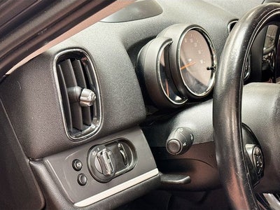2018 MINI COUNTRYMAN Base