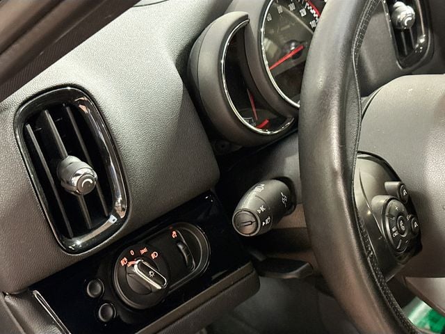 2020 MINI John Cooper Works Countryman Base