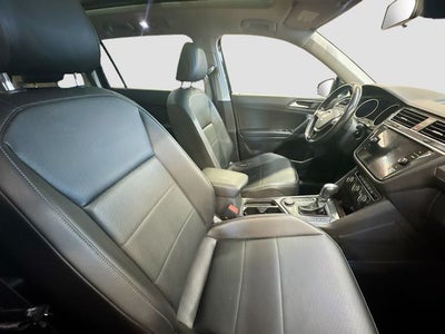 2018 Volkswagen Tiguan 2.0T SE 4Motion
