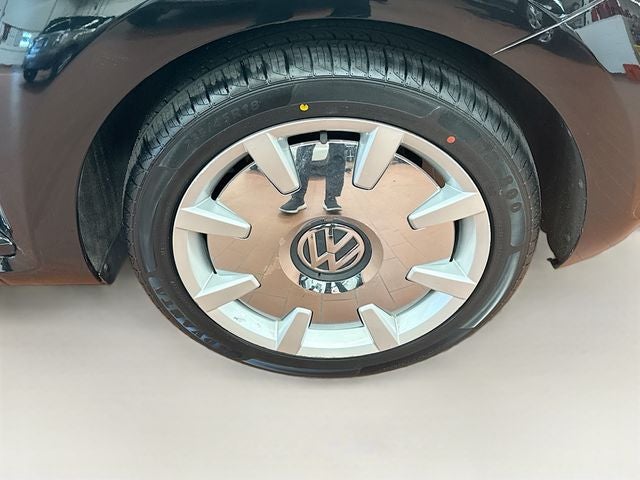 2014 Volkswagen Beetle 1.8T