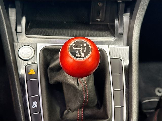 2016 Volkswagen Golf GTI Base