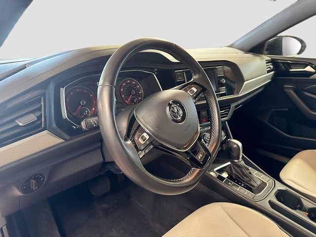 2019 Volkswagen Jetta R-Line
