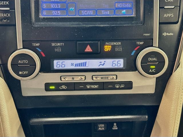 2012 Toyota Camry Hybrid XLE