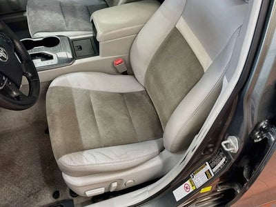 2012 Toyota Camry Hybrid XLE
