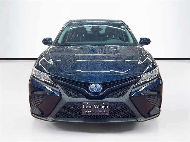 2020 Toyota Camry Hybrid SE