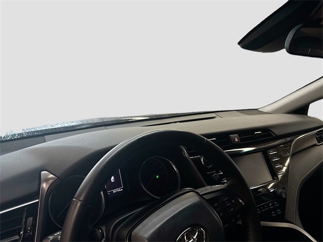 2020 Toyota Camry Hybrid SE