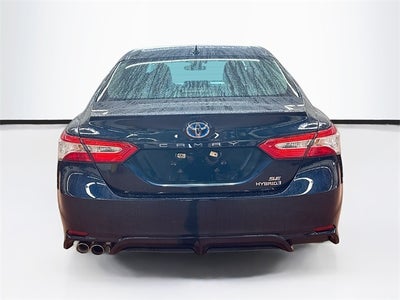 2020 Toyota Camry Hybrid SE
