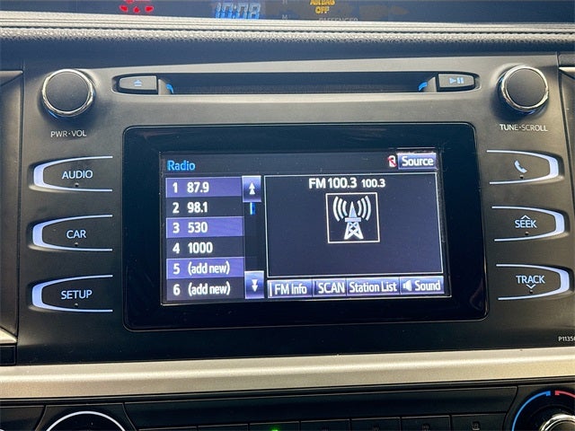 2018 Toyota Highlander Base